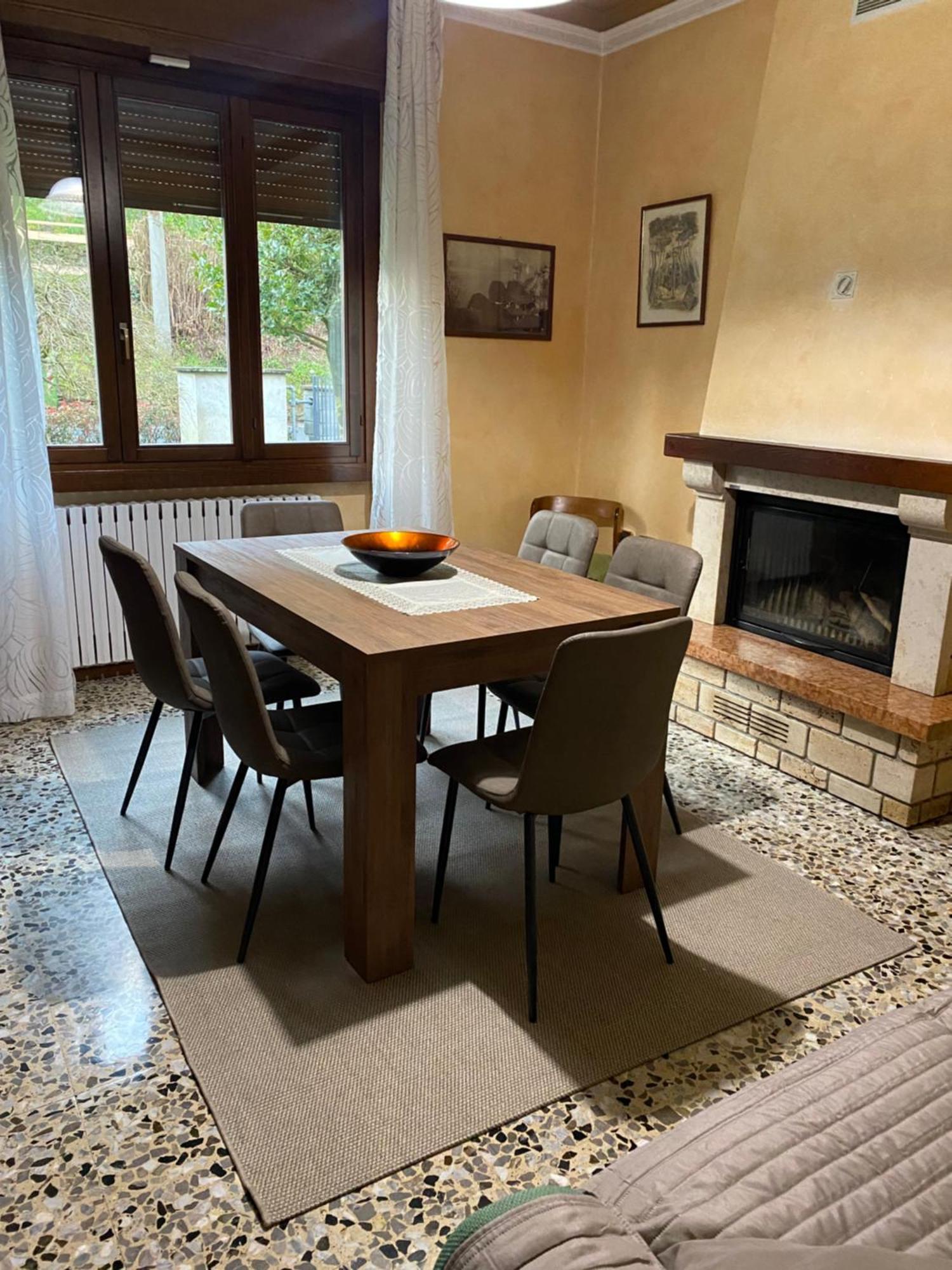 Gere House Apartamento Lezzeno Exterior foto